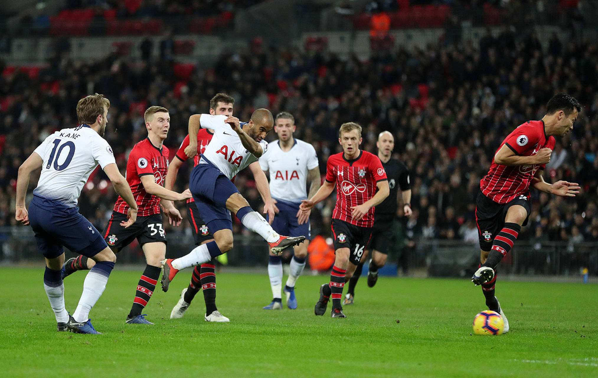 队友们各展 队友们各展